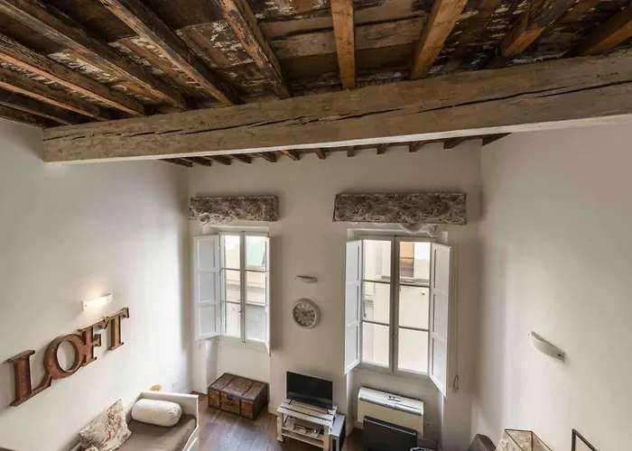 Verrazzano Loft By Mmega Florencie
